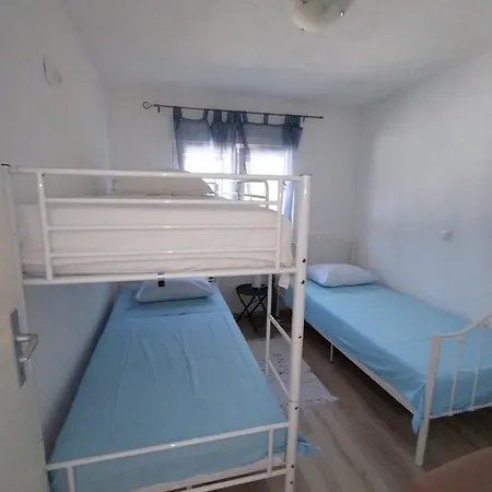 Kulin 2 Apartment Kastela