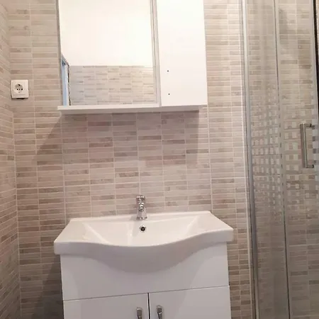 Kulin 2 * Kaštela