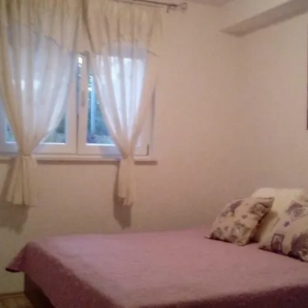 Kulin 2 Apartman Kastela